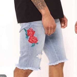 Fashion Nova men rose denim shorts
